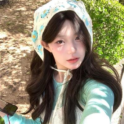 三个盗贼和狮子
